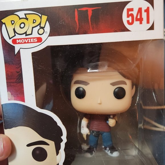 Brand New !! Mint Condition !! Funko Pop Movies Eddie Kaspbrak #541 (IT Movie)
